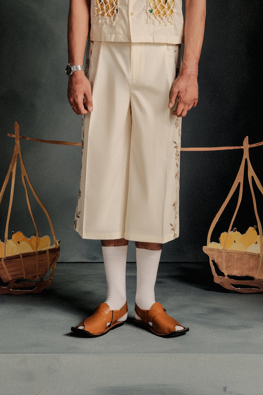 Grapevine Aari Cropped Pants